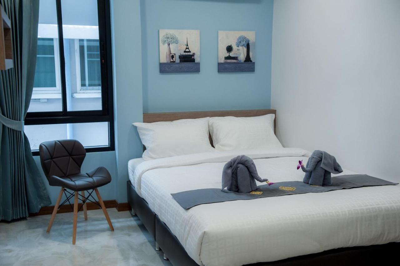 The Moon Night Hotel Bangkok Esterno foto